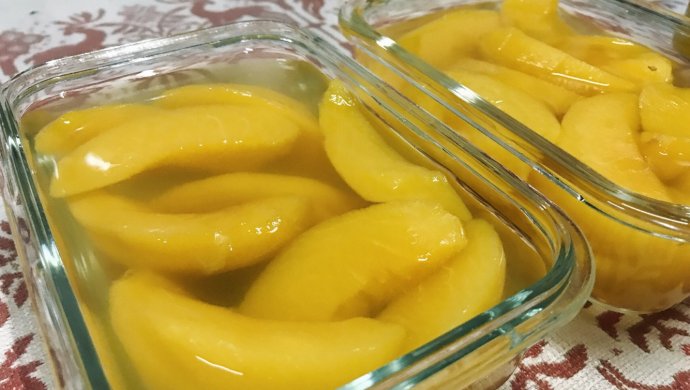 黄桃罐头