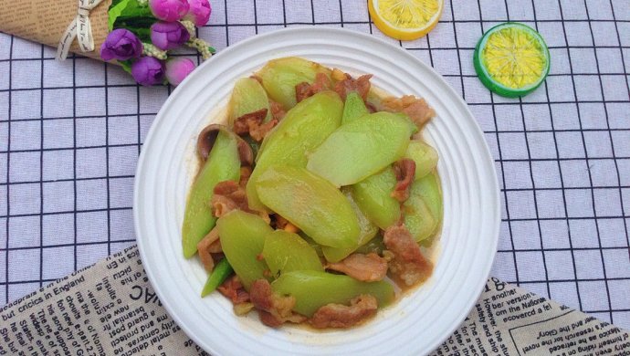 芥兰炒肉片