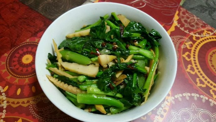 黄飞鸿花椒炒芥兰芦笋