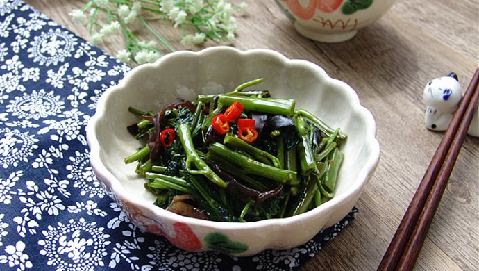 炒木耳空心菜