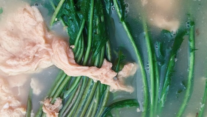 蒲公英鸡蛋汤