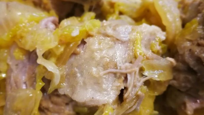 东北酸菜排骨