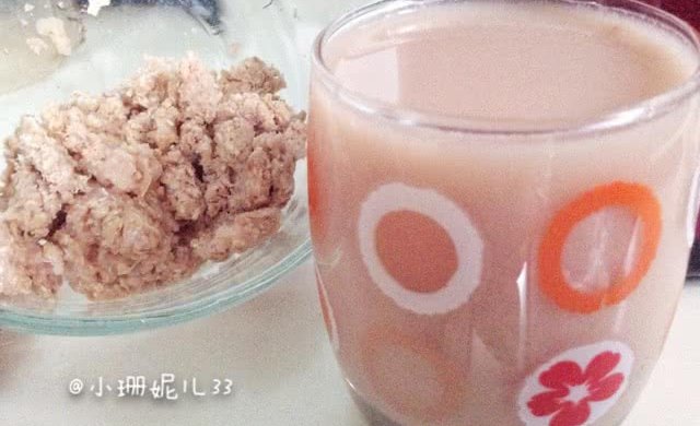 鲜榨石榴汁