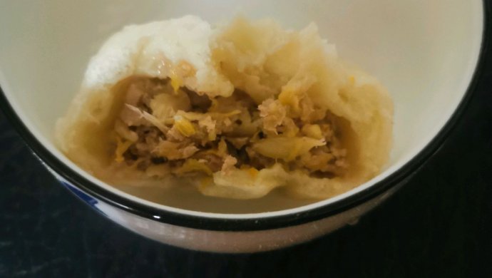 电饭锅做东北酸菜肉包子