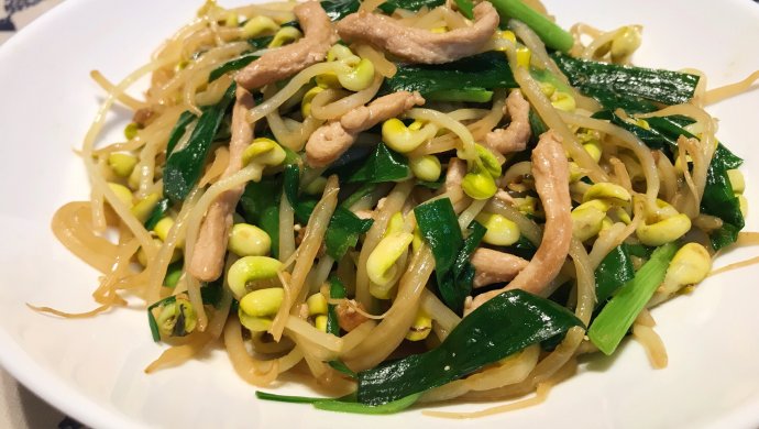 家常快手菜之：韭香黄豆芽炒肉丝