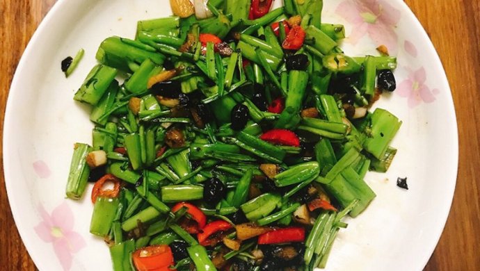 快手下饭菜系列-清炒空心菜杆