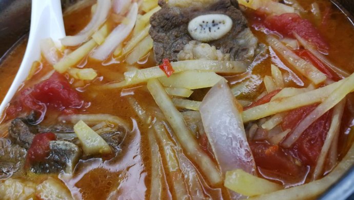 牛骨肉时蔬汤