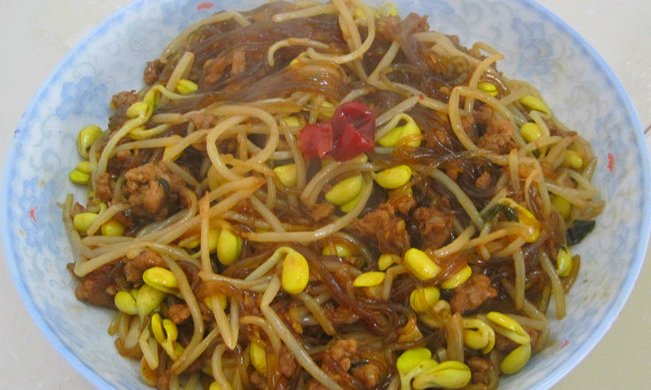 下饭的黄豆芽炒粉丝