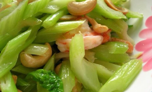 腰果西芹炒虾仁