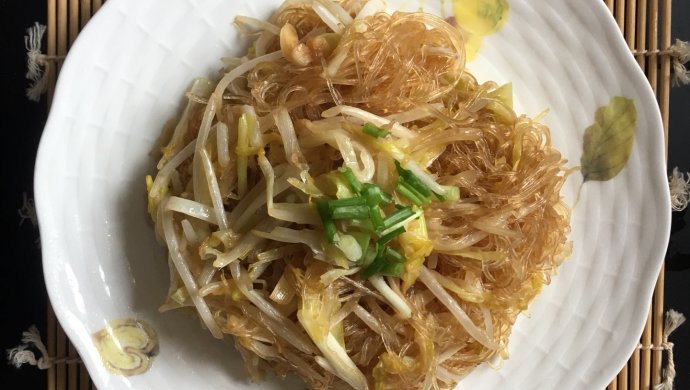 春韭入菜来！ 之 韭黄豆芽炒粉丝