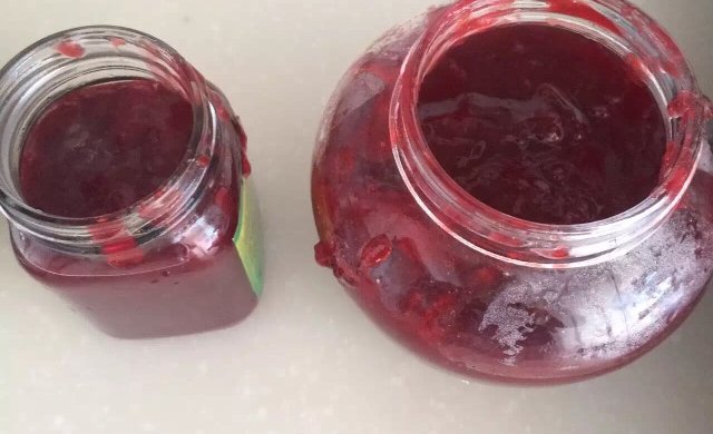 李子果酱
