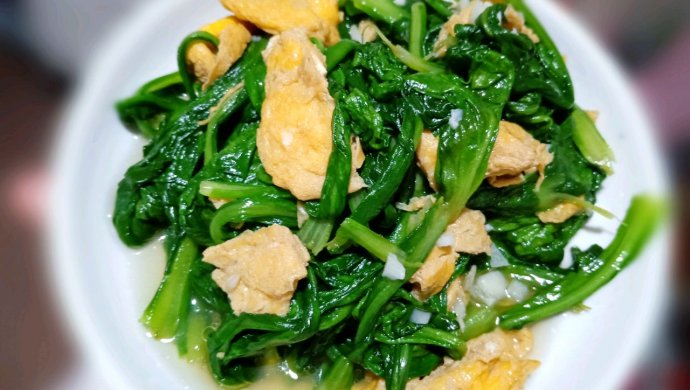 茼蒿炒蛋