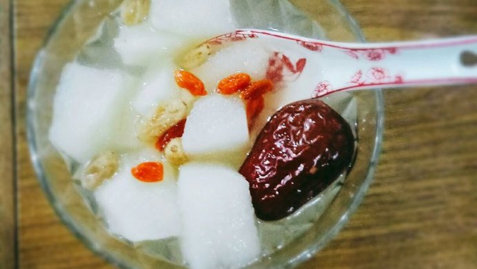 雪梨炖冰糖