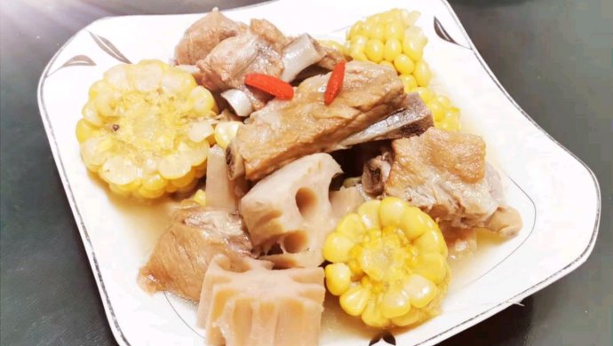 莲藕玉米炖排骨