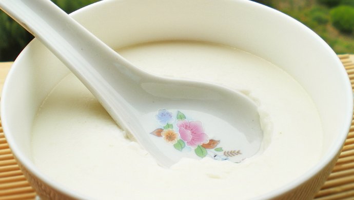 蛋清炖鲜奶