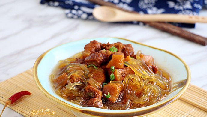 东北猪肉炖粉条