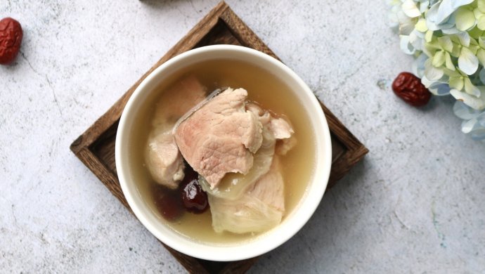 红枣花胶炖瘦肉