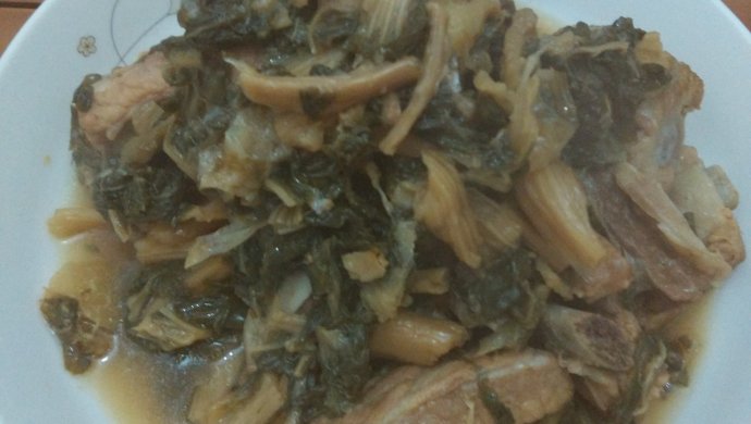 梅干菜炖排骨
