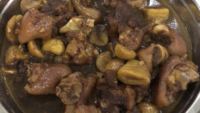 板栗酱猪蹄