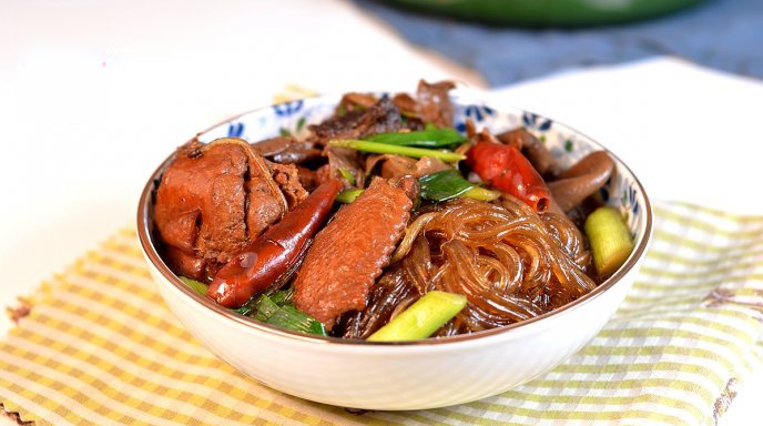 小鸡蘑菇炖粉条