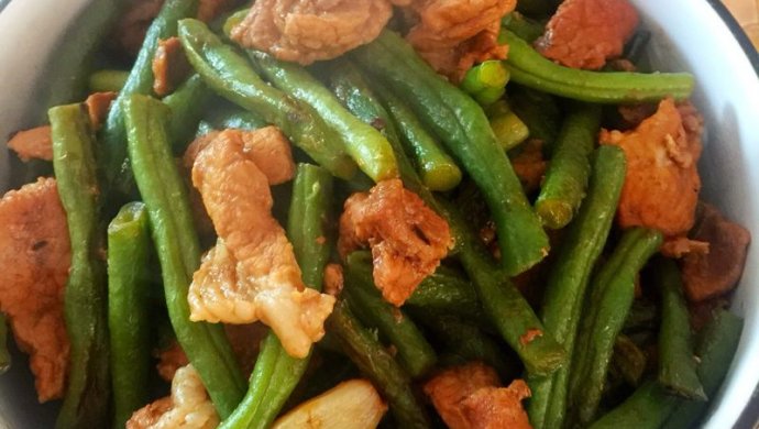 肉炖豆角（架豆）