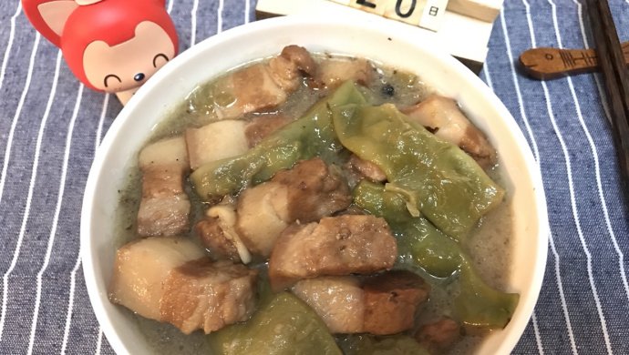 五花肉炖豆角