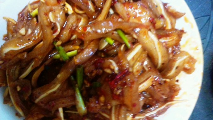 红油耳片