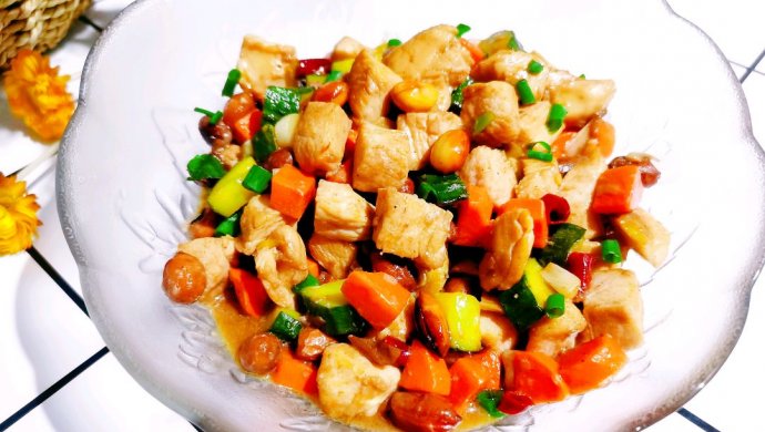 中式特色菜【宫保鸡丁】 | 元?汀