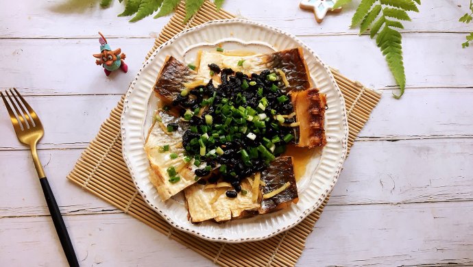 豆豉蒸腊鱼