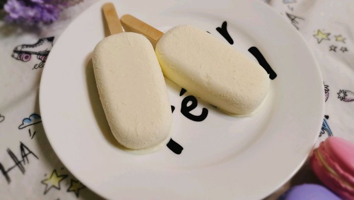 炼乳冰淇淋雪糕