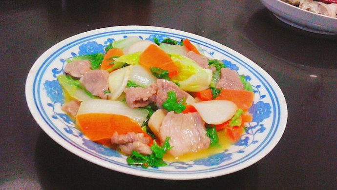 小白菜炒肉片