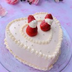 “粉色迷情”心型蛋糕的做法