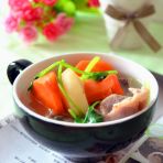 胡萝卜荸荠猪骨汤的做法
