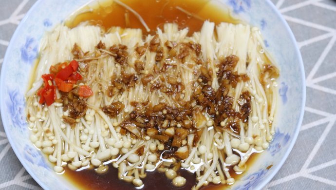 蒜蓉蒸金针菇（微波炉版）